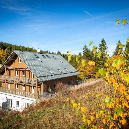 Krusnohorske Strane Loucná pod Klínovcem Exterior foto