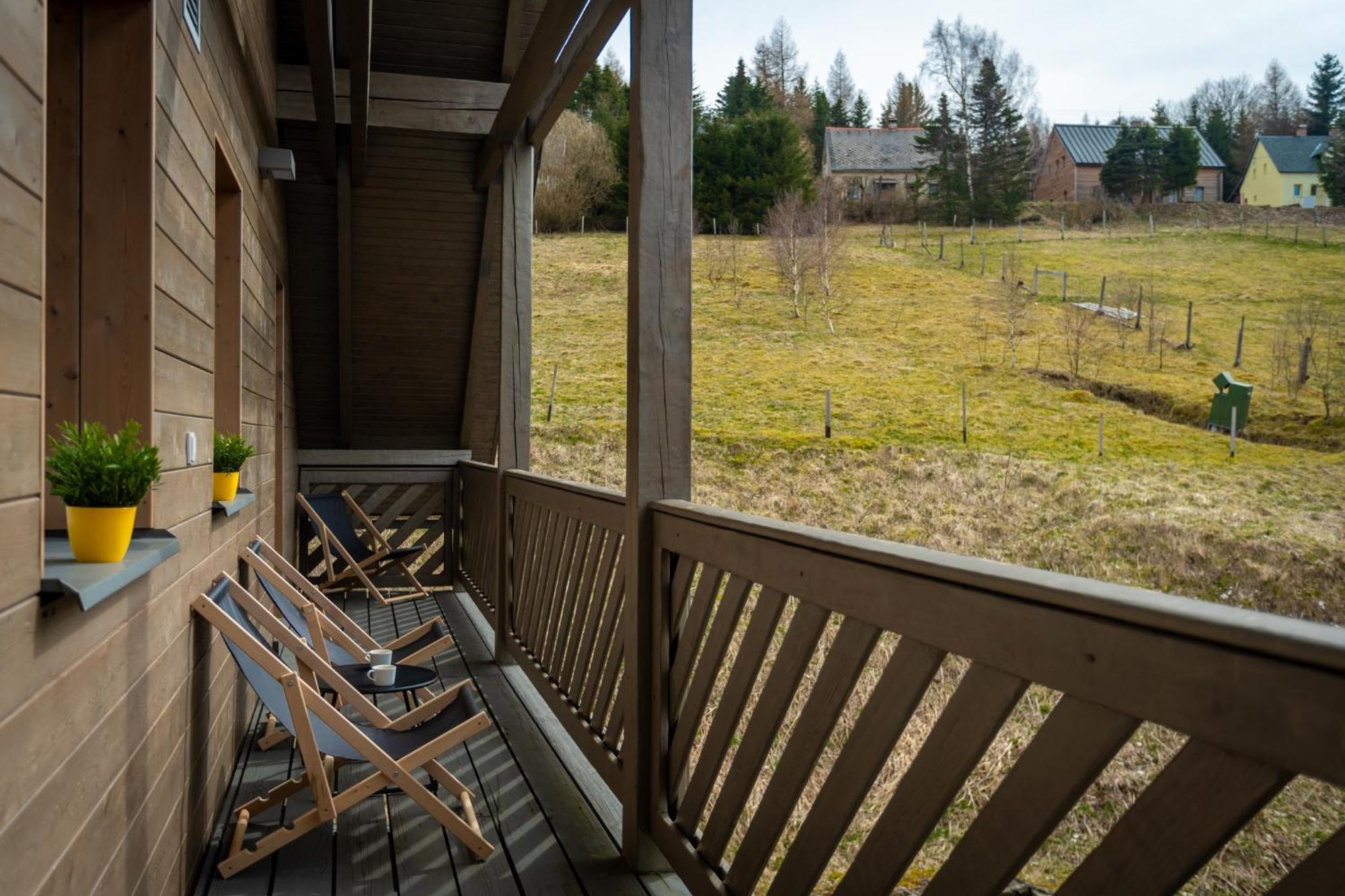 Krusnohorske Strane Loucná pod Klínovcem Exterior foto