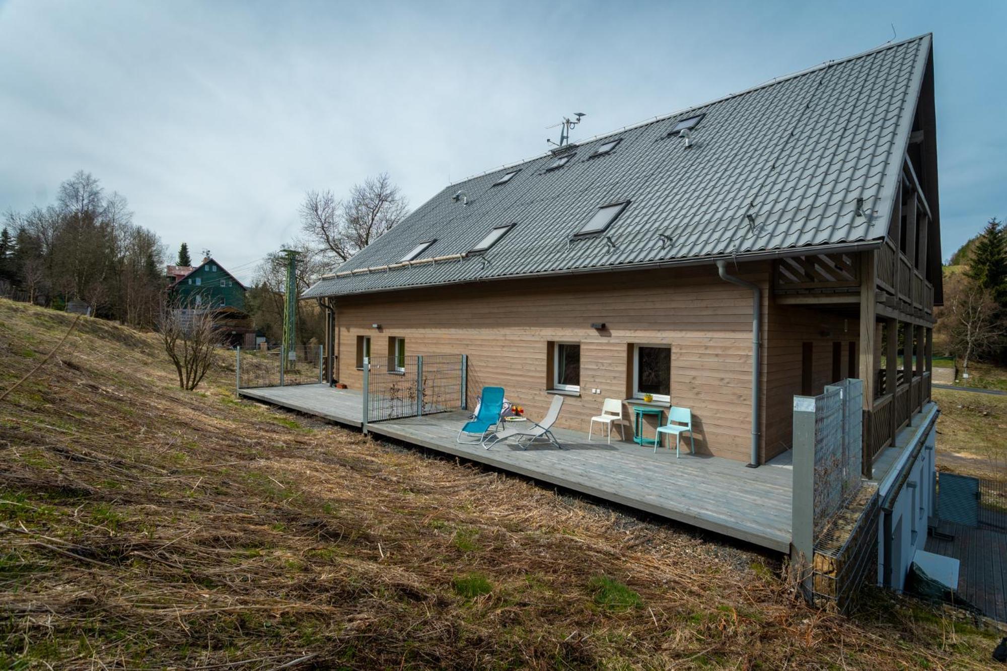 Krusnohorske Strane Loucná pod Klínovcem Exterior foto